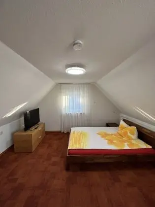 Stüdyo (Apartment)