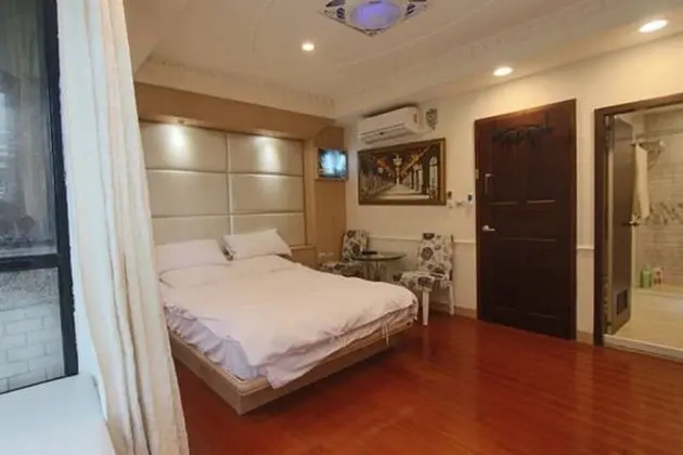 Design Ev, 6 Yatak Odası, Veranda, Avlu
