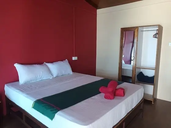 Premium Tek Büyük Yataklı Oda, Deniz Manzaralı