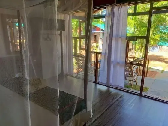 Tek Büyük Yataklı Oda, Kısmi Deniz Manzaralı