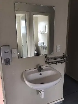 Economy Ortak Ranzalı Oda, Karma Ranzalı Oda (1 Bed in 6-Bed)