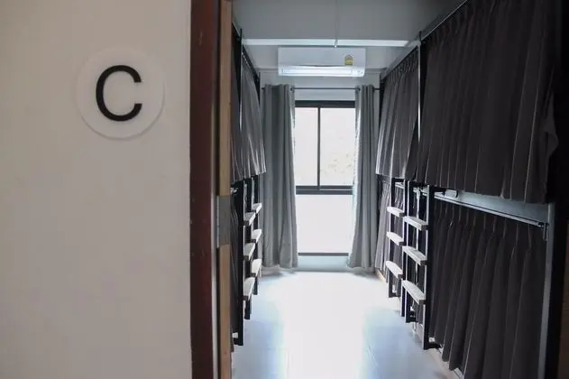 1 Bed in 8 Bunk Bed Mixed Dormitory