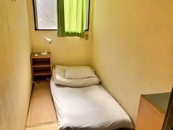 Basic Tek Kişilik Oda