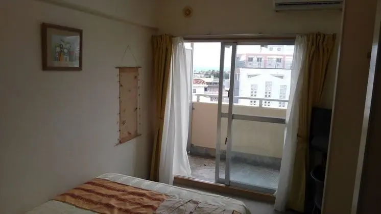 Tek Büyük Yataklı Oda, Sigara İçilebilir