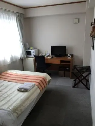 Tek Kişilik Oda, Sigara İçilebilir