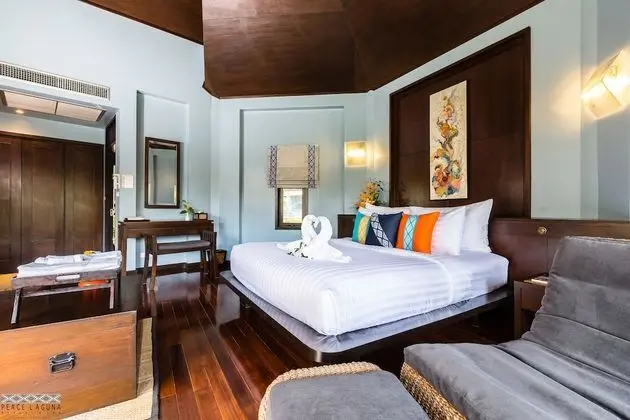 Deluxe Kır Evi