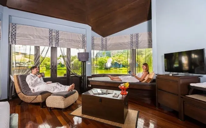 Deluxe Kır Evi