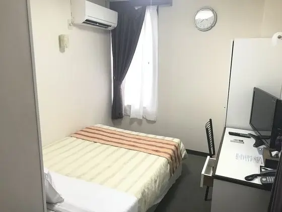 Economy Tek Büyük Yataklı Oda