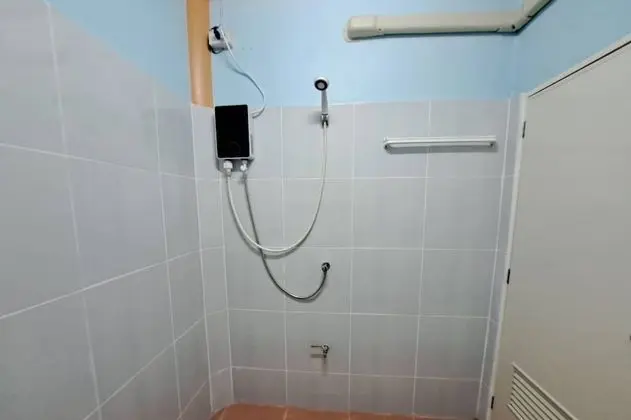 Standard Twin Air-Condition