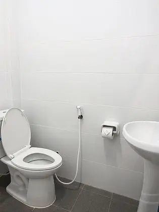 Standard Twin Air-Condition