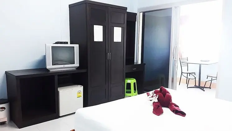 Triple Room  Air-Condition