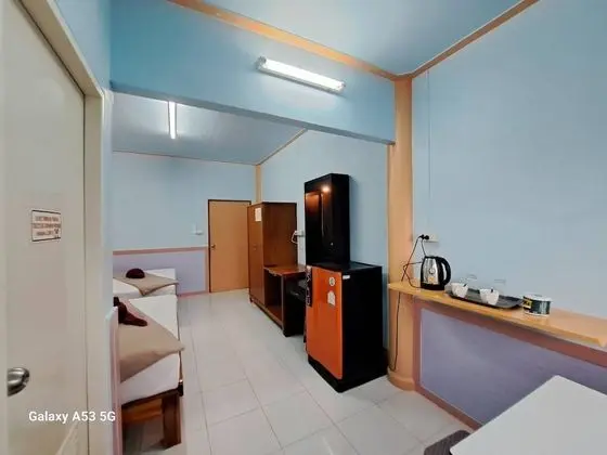Triple Room  Air-Condition