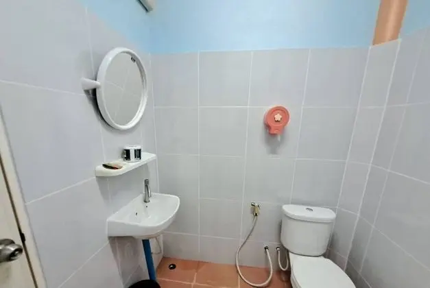 Triple Room  Air-Condition