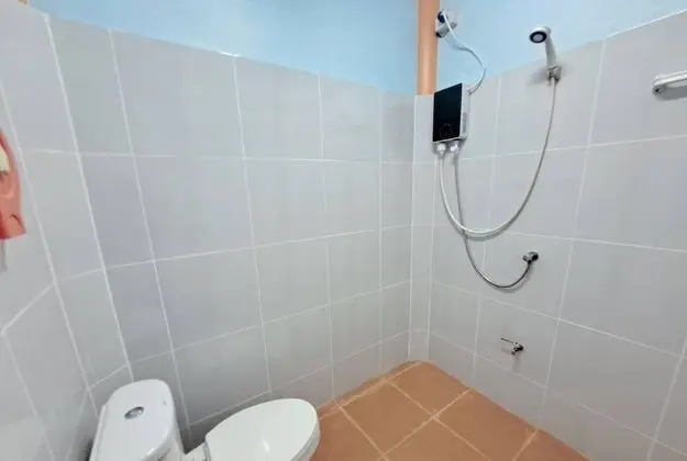 Triple Room  Air-Condition