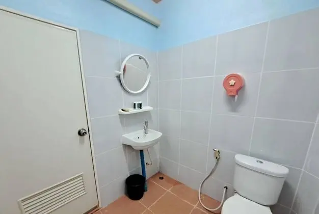 Triple Room  Air-Condition
