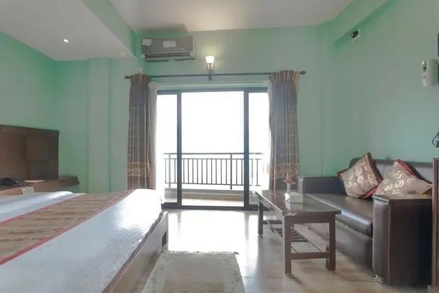 Deluxe Tek Büyük veya İki Ayrı Yataklı Oda