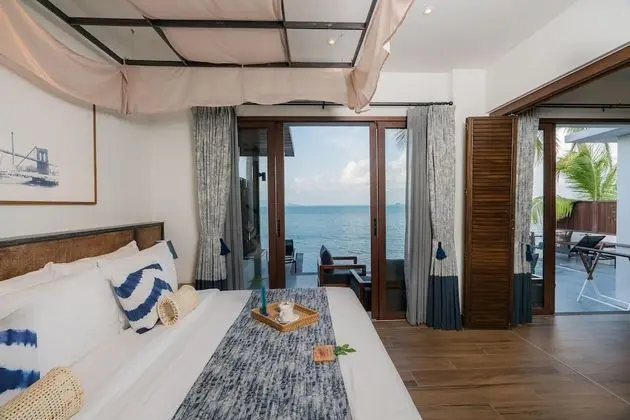 2 Bedroom Beachfront Pool Villa