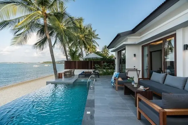 2 Bedroom Beachfront Pool Villa