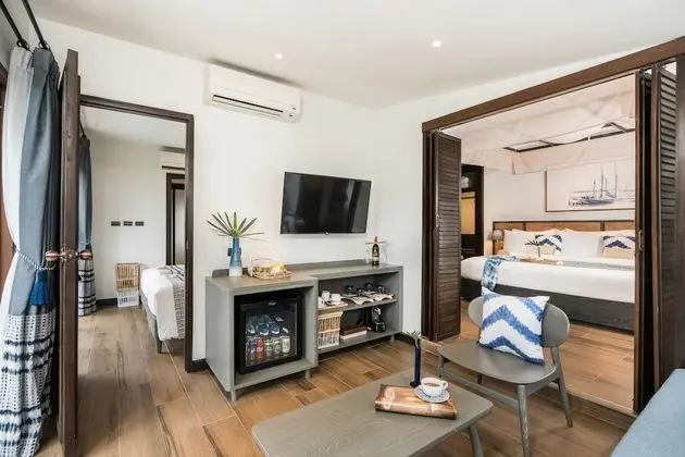 2 Bedroom Sea Breeze Pool Villa