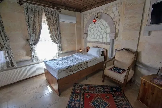 Deluxe Üç Kişilik Oda