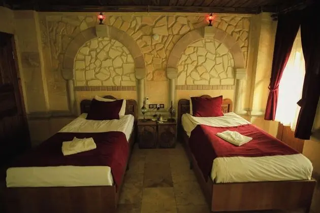 Deluxe Üç Kişilik Oda
