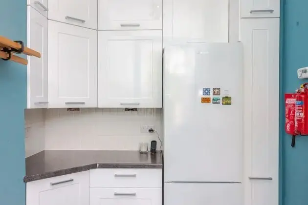 Basic Apart Daire, 1 En Büyük (King) Boy Yatak