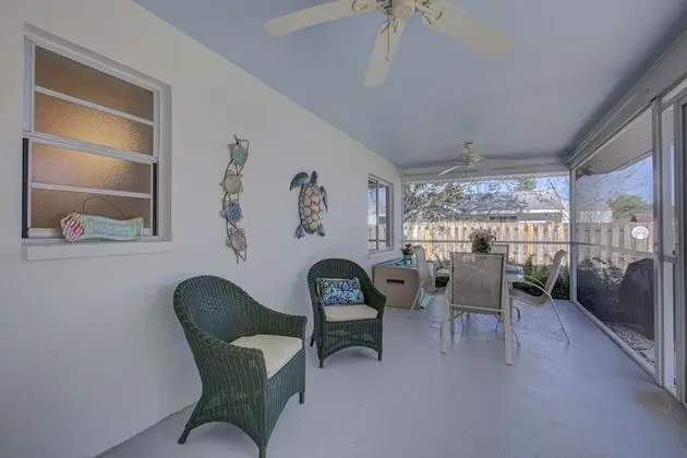 Ev (Peaceful Egret Pool Home in Venice)