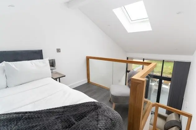 Ev (1 Bedroom)