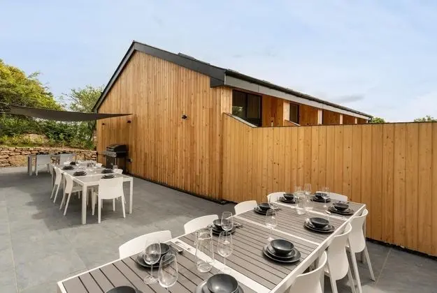 Ev (1 Bedroom)