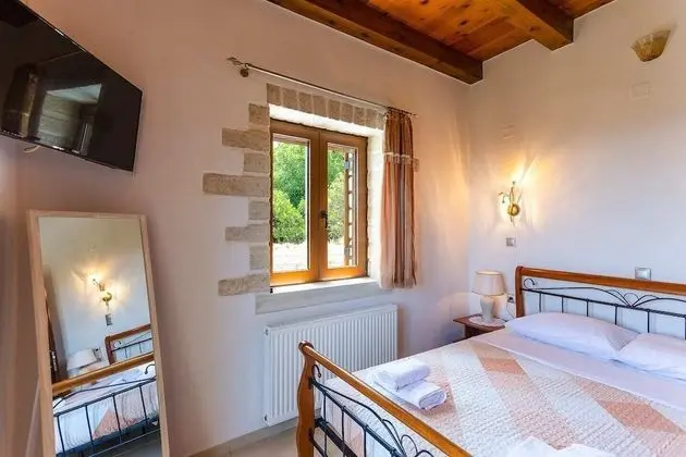 Villa, 5 Yatak Odası, Sigara İçilmez, Kişiye Özel Havuzlu