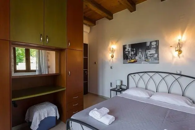 Villa, 5 Yatak Odası, Sigara İçilmez, Kişiye Özel Havuzlu