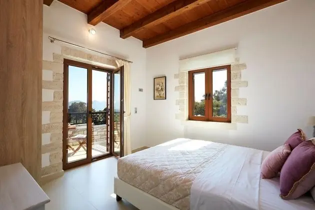 Villa, 5 Yatak Odası, Sigara İçilmez, Kişiye Özel Havuzlu