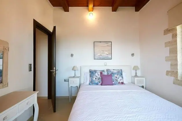 Villa, 5 Yatak Odası, Sigara İçilmez, Kişiye Özel Havuzlu