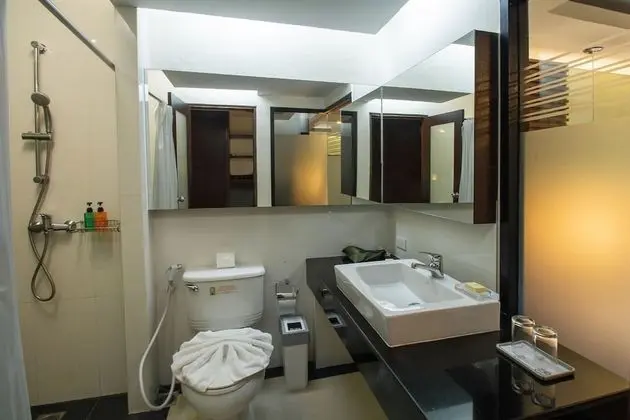 Deluxe Tek Büyük Yataklı Oda, 1 En Büyük (King) Boy Yatak (Jacuzzi)