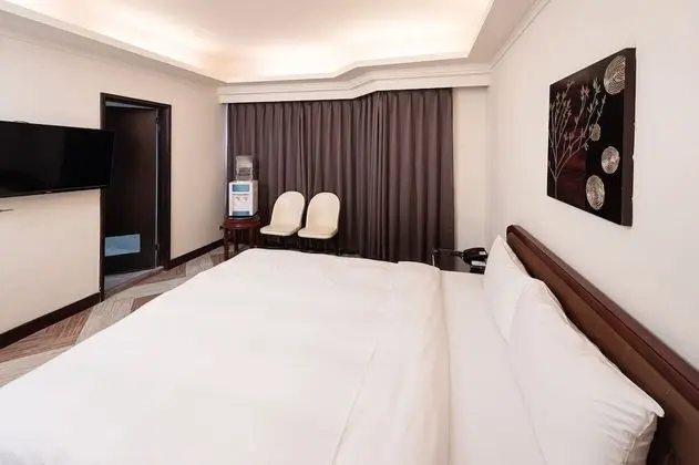 Deluxe Tek Büyük Yataklı Oda