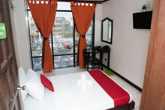 Basic Tek Büyük Yataklı Oda