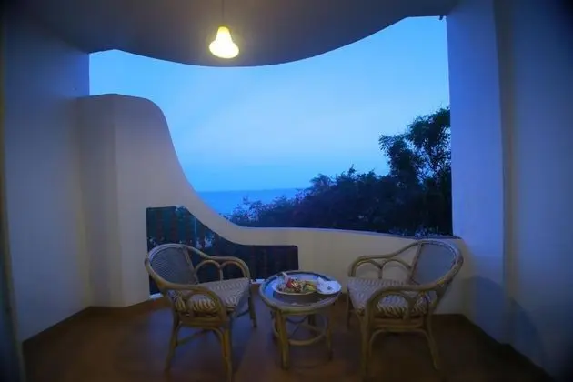 Deluxe Üç Kişilik Oda, 1 Yatak Odası, Balkon, Deniz Manzaralı