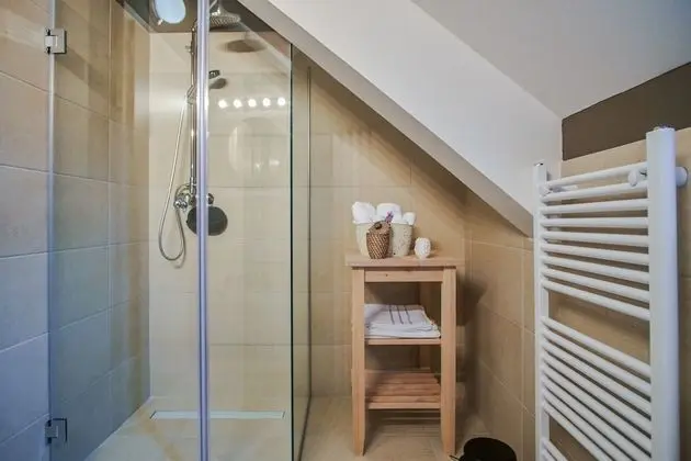 Exclusive Apart Daire, Bahçe Manzaralı