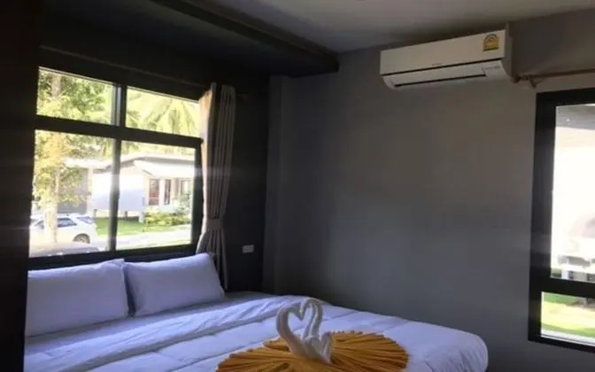 Ev, 1 Yatak Odası, Bahçe Manzaralı