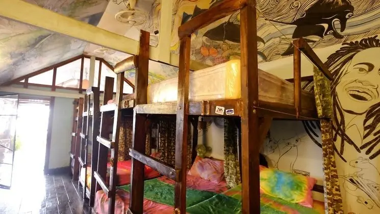 4-Bed Mixed Dorm with Private Bathroom