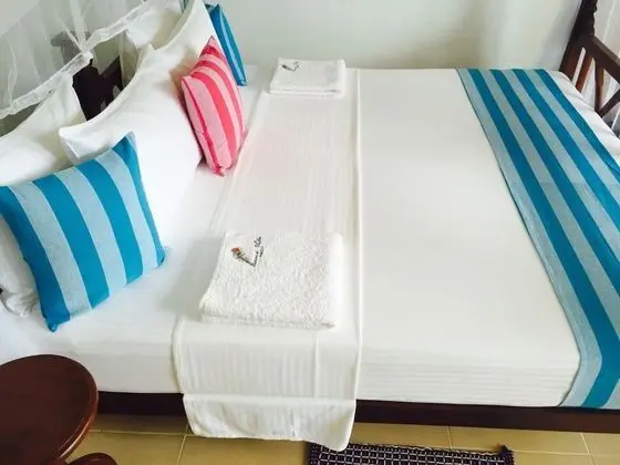 Deluxe Üç Kişilik Oda, 1 Yatak Odası, Bahçe Manzaralı