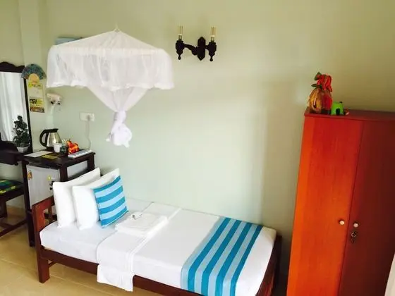 Deluxe Üç Kişilik Oda, 1 Yatak Odası, Bahçe Manzaralı