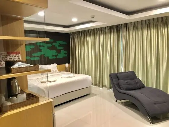 Superior Double Room with Bathtub