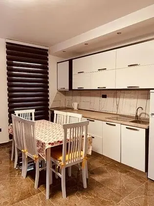 Dört Kişilik Oda, Dağ Manzaralı