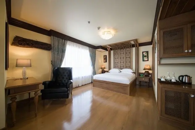 Grand Peak Pangniman Room