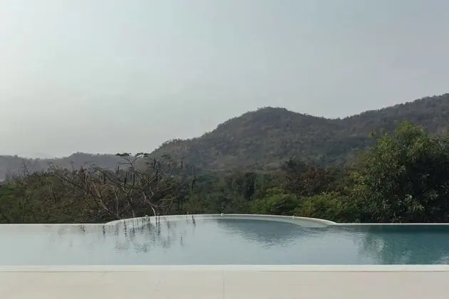 3 Bedroom Condo
