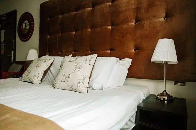 Deluxe Üç Kişilik Oda, Banyolu/Duşlu
