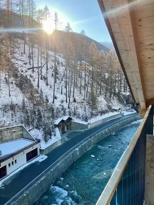 İki Ayrı Yataklı Oda, Nehir Manzaralı