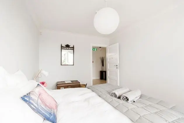 Tek Büyük veya İki Ayrı Yataklı Oda, Ortak Banyo, Dağ Manzaralı
