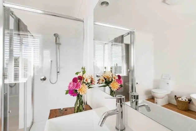 Tek Büyük veya İki Ayrı Yataklı Oda, Ortak Banyo, Dağ Manzaralı